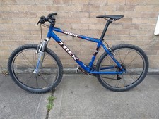 Refrubed 1999 Trek 8000 SLR